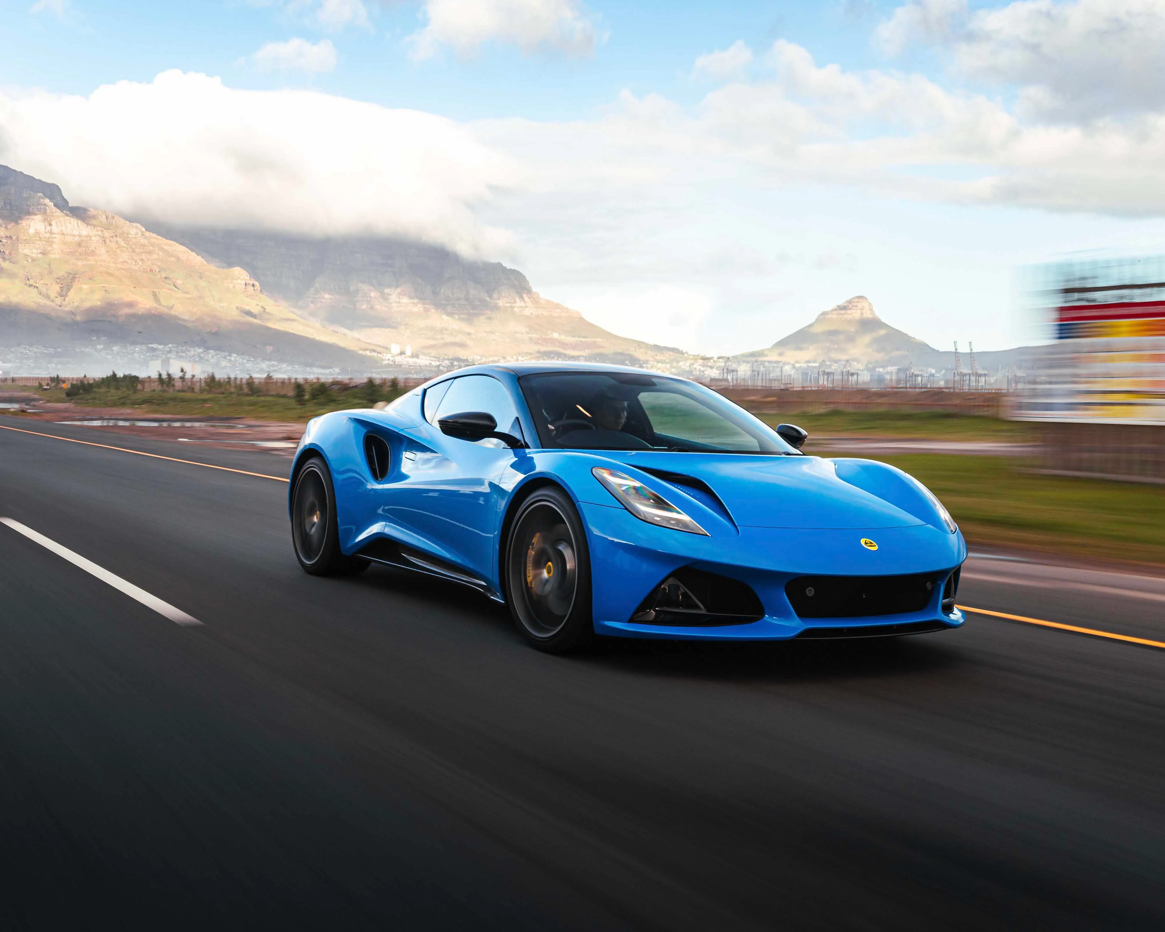 Lotus Emira